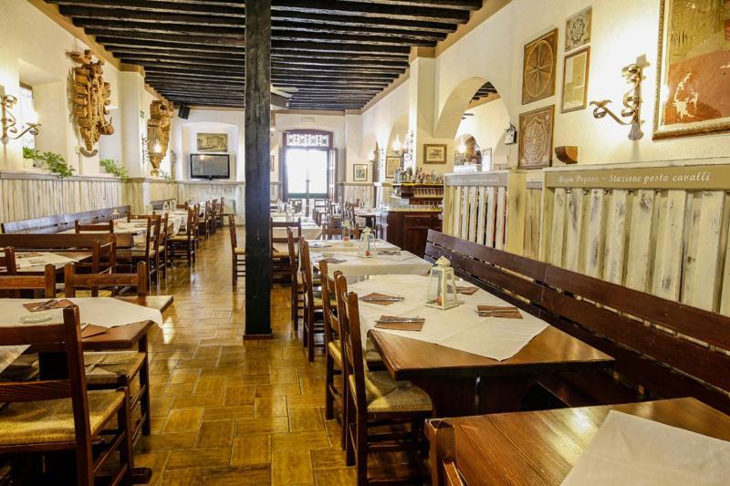 Dogana Vecchia - Hotel & Residence B&B Ristorante & Pizzeria Trivignano Udinese المظهر الخارجي الصورة