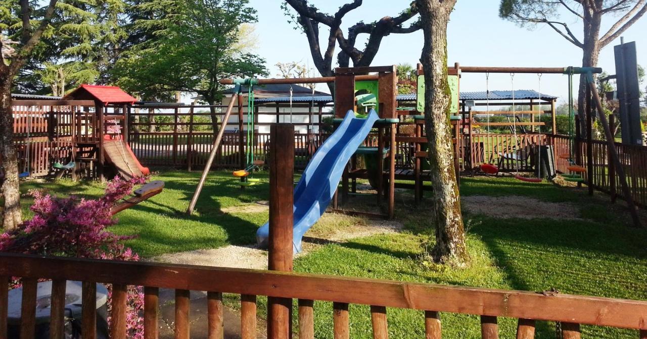 Dogana Vecchia - Hotel & Residence B&B Ristorante & Pizzeria Trivignano Udinese المظهر الخارجي الصورة